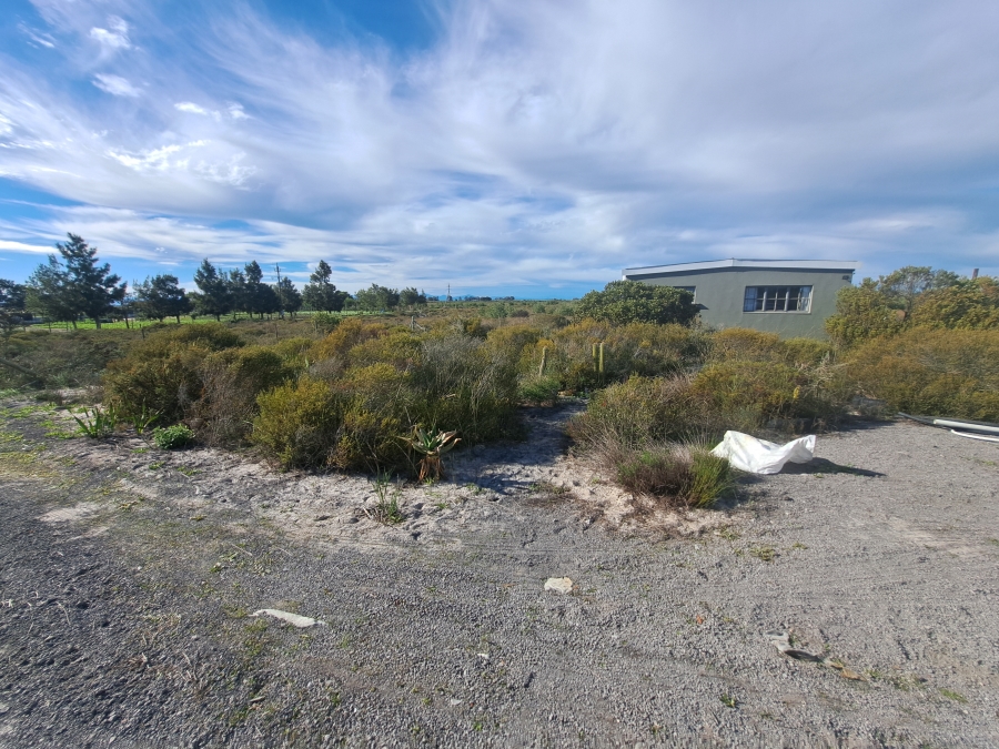1 Bedroom Property for Sale in Hartebeesfontein Western Cape